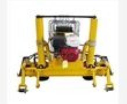 點擊查看詳細信息<br>標(biāo)題： YQBG-25型內(nèi)燃液壓起道機 閱讀次數(shù)：2217