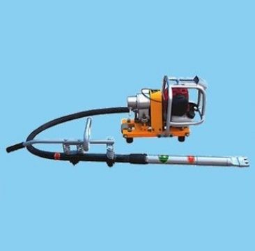 點擊查看詳細信息<br>標題：DG150型電動軟軸高頻搗固機 閱讀次數(shù)：1601