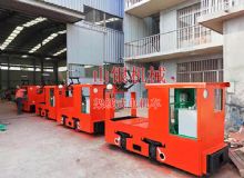 點擊查看詳細信息<br>標題：架線式電機車 閱讀次數(shù)：1670